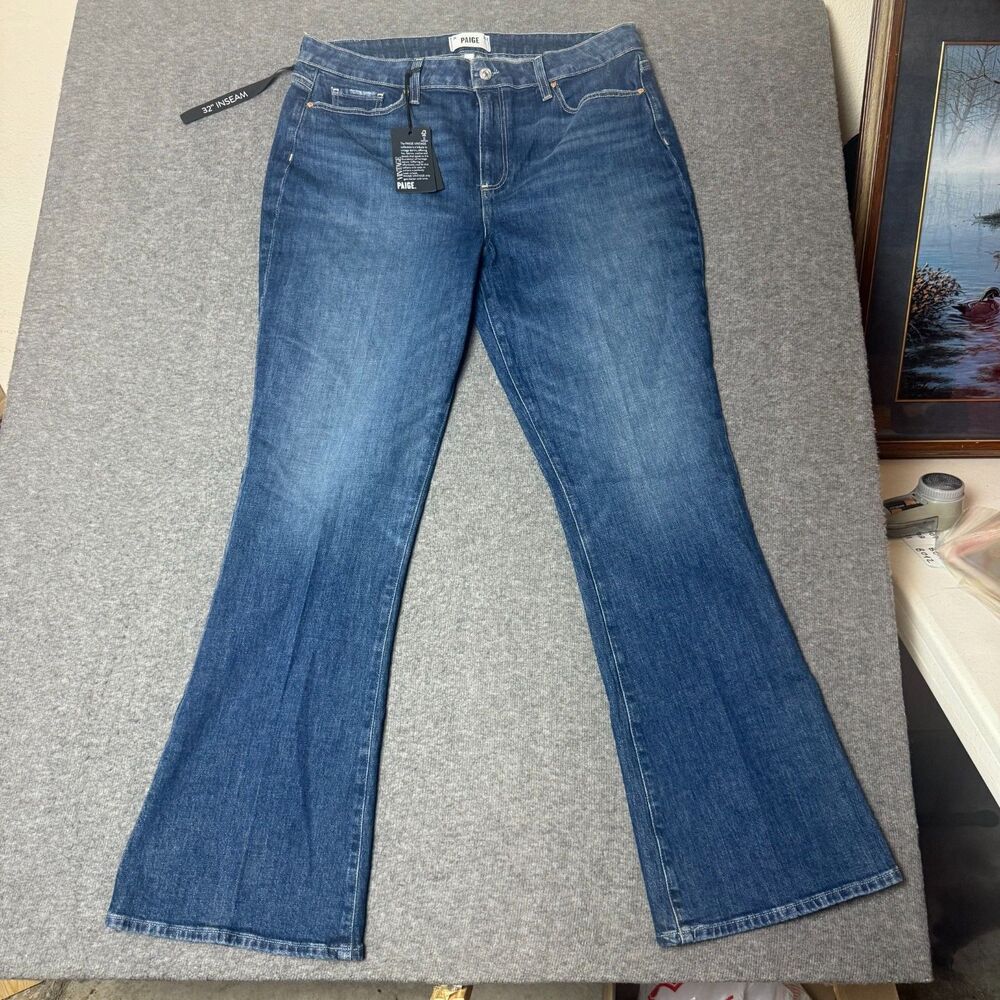 Paige HIGH RISE LAUREL CANYON Jeans Size 33 Women's Light Blue 6487B61-B571